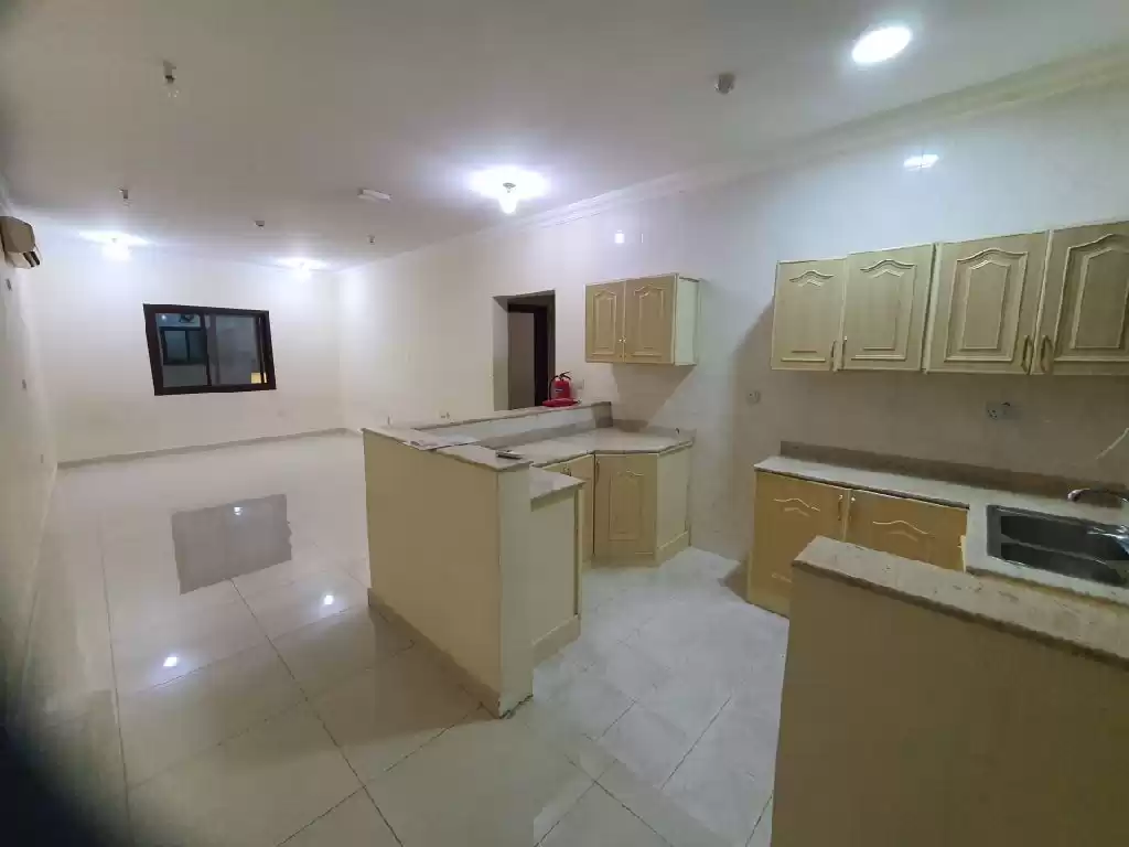 مسکونی املاک آماده 2 اتاق خواب U/F اپارتمان  برای اجاره که در دوحه #22483 - 1  image 