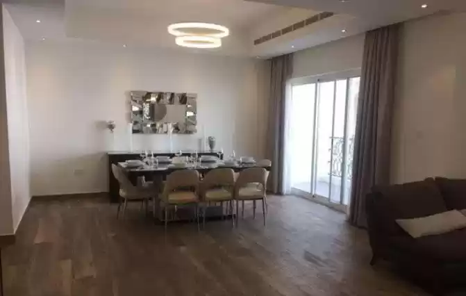 住宅 就绪物业 3 间卧室 楼/楼 公寓  出租 在 萨德 , 多哈 #22665 - 1  image 