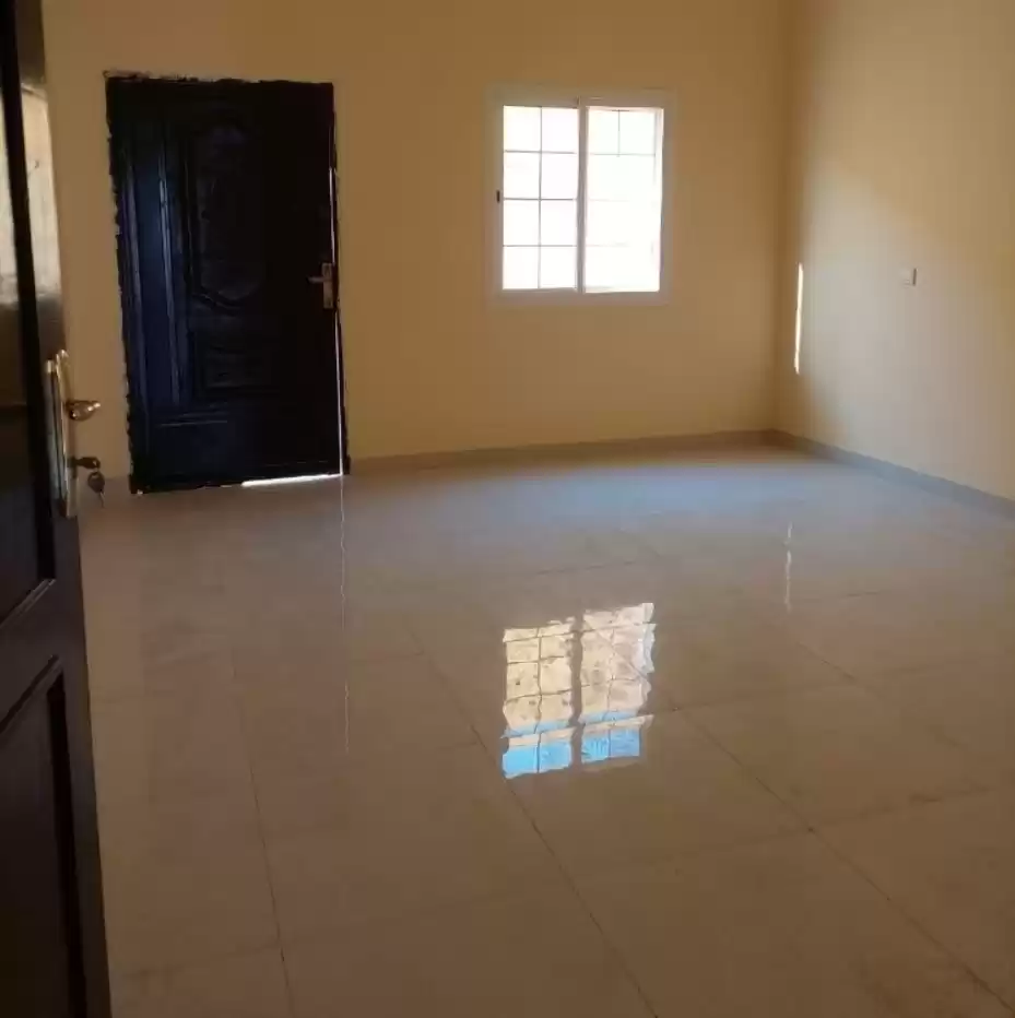 Wohn Klaar eigendom 1 Schlafzimmer U/F Wohnung  zu vermieten in Al Sadd , Doha #22760 - 1  image 