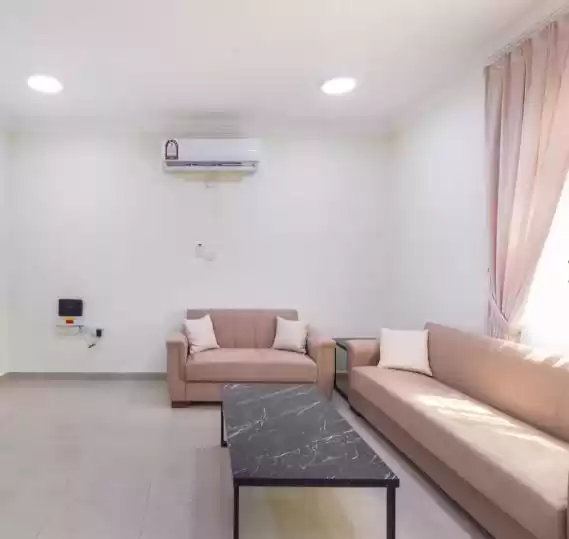 Residencial Listo Propiedad 2 dormitorios F / F Apartamento  alquiler en al-sad , Doha #22778 - 1  image 
