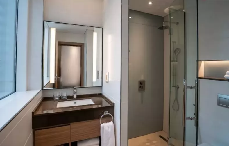 سكني عقار جاهز 2 غرف  نصف مفروش شقق فندقية  للإيجار في دبي #22792 - 5  صورة 