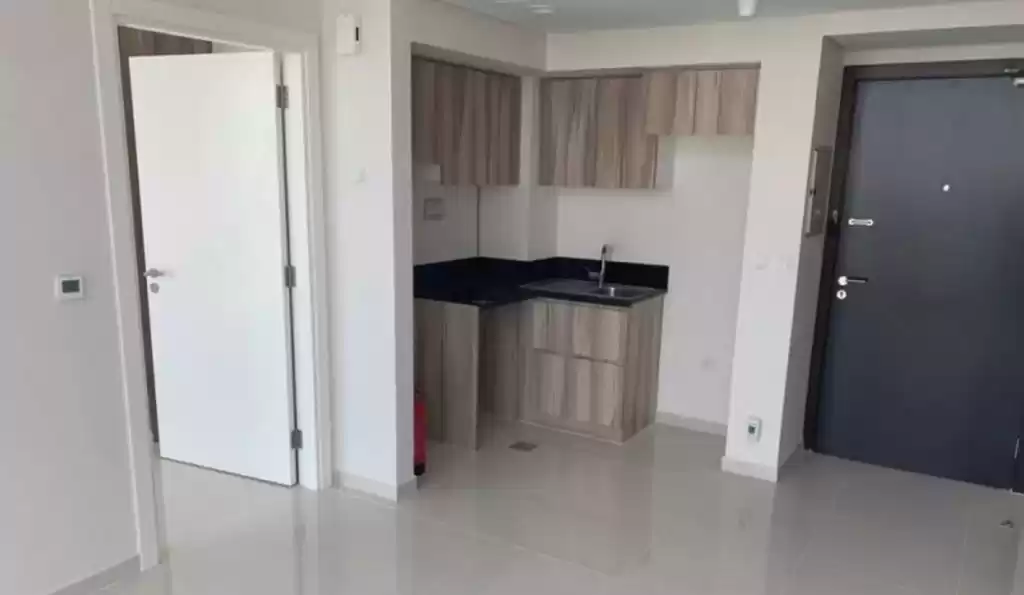 Residential Ready Property 2 Bedrooms U/F Apartment  for rent in Dubai #22892 - 1  image 