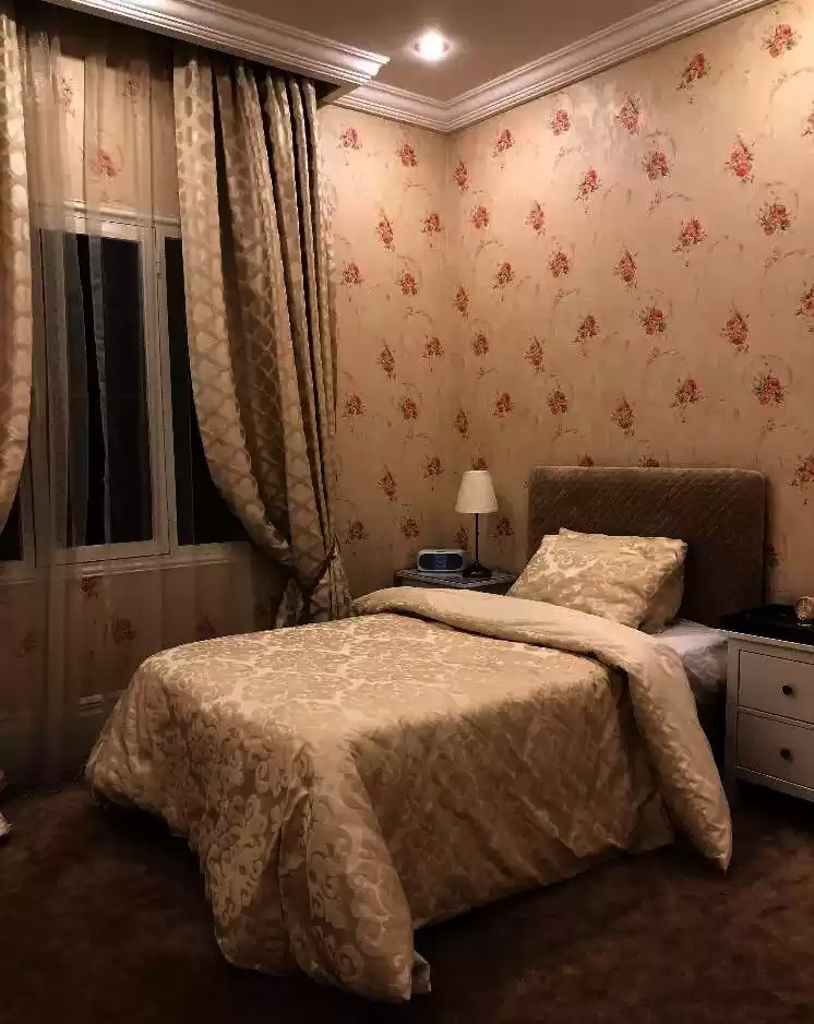住宅 就绪物业 3 间卧室 楼/楼 公寓  出租 在 科威特 #22966 - 1  image 