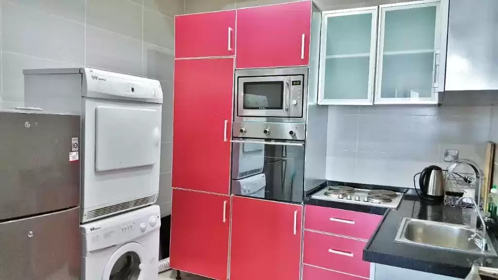 Residential Ready Property 2 Bedrooms F/F Apartment  for rent in Kuwait #23006 - 1  image 