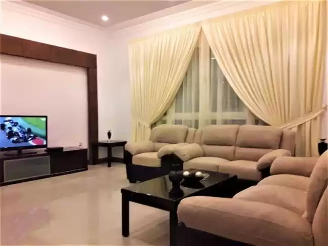 Wohn Klaar eigendom 2 Schlafzimmer F/F Wohnung  zu vermieten in Kuwait #23040 - 1  image 