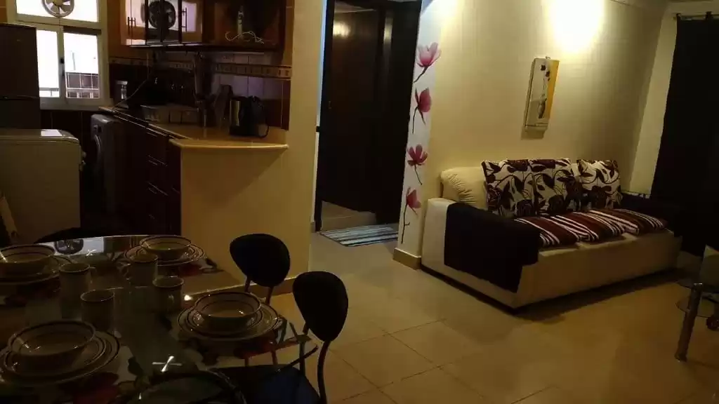 Résidentiel Propriété prête 1 chambre F / F Appartement  a louer au Koweit #23044 - 1  image 
