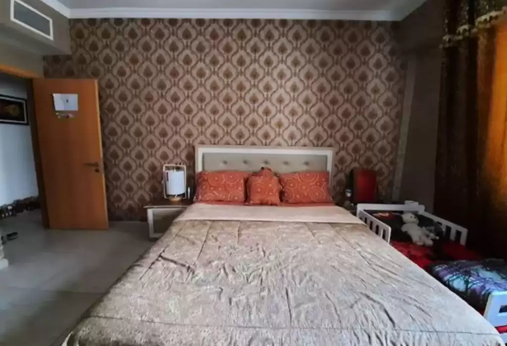 Residential Ready Property 2+maid Bedrooms F/F Apartment  for rent in Dubai #23051 - 1  image 
