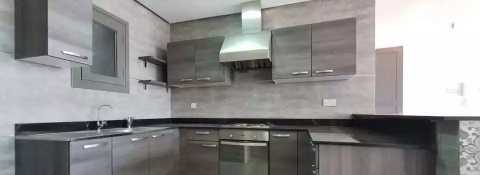 Résidentiel Propriété prête 2 chambres U / f Appartement  a louer au Koweit #23062 - 1  image 