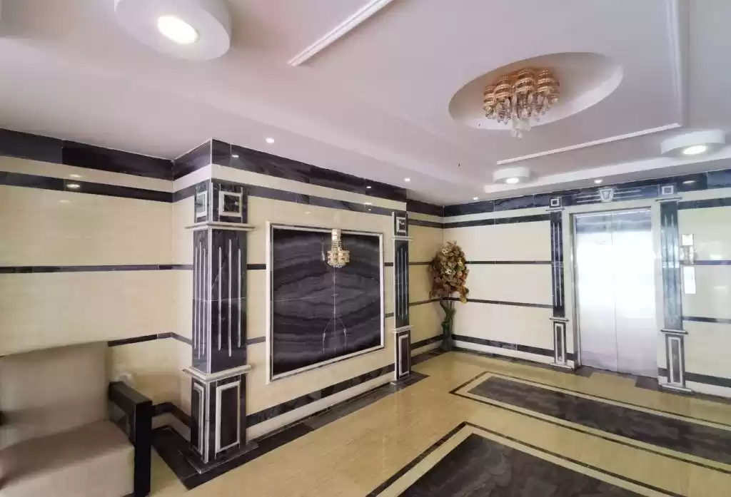 Wohn Klaar eigendom 4 + Zimmermädchen S/F Wohnung  zu verkaufen in Riad #23124 - 1  image 