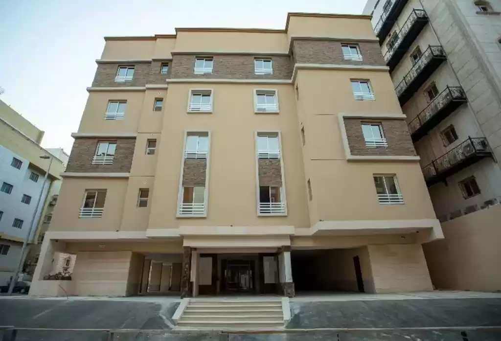 Résidentiel Propriété prête 5 + femme de chambre U / f Appartement  à vendre au Riyad #23127 - 1  image 