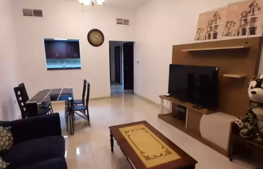Residential Ready Property 1 Bedroom F/F Apartment  for rent in Dubai #23276 - 1  image 