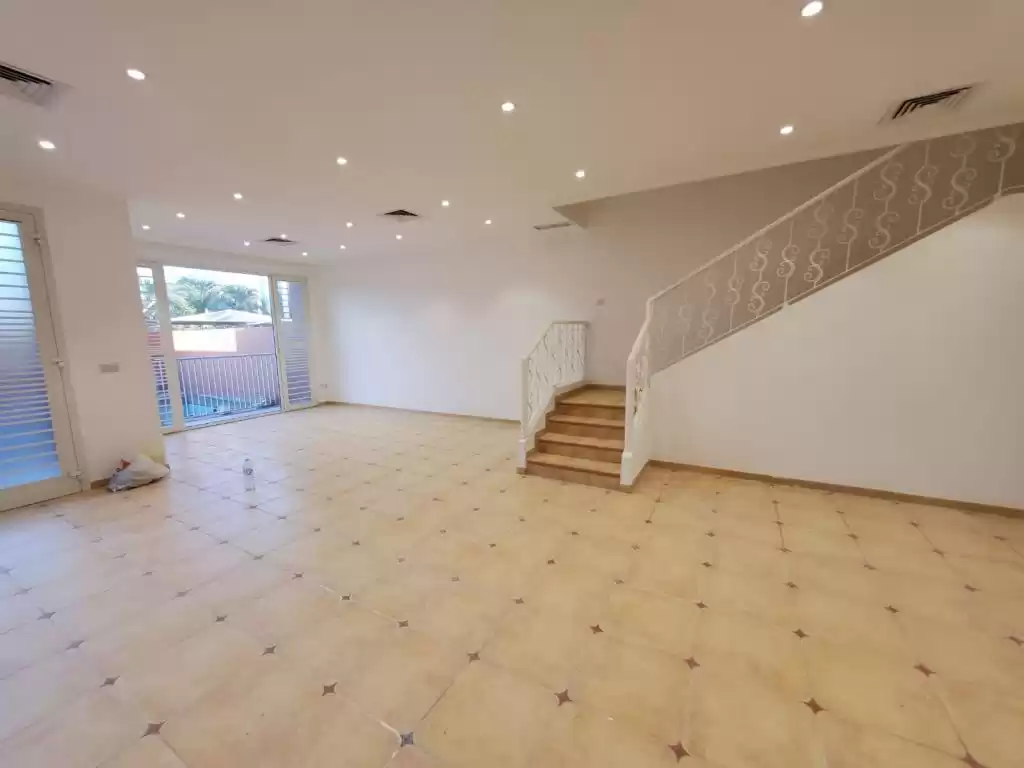 住宅 就绪物业 4 间卧室 U/F 独立别墅  出租 在 科威特 #23357 - 1  image 