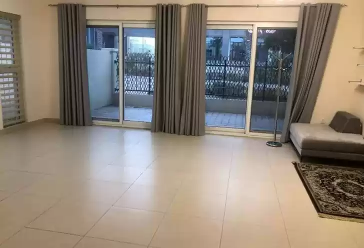 Résidentiel Propriété prête 3 + femme de chambre S / F Villa autonome  a louer au Dubai #23439 - 1  image 