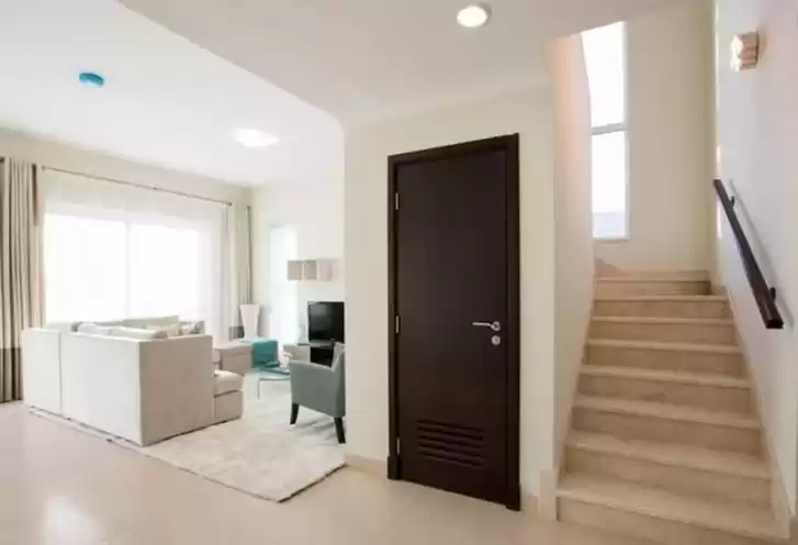 Residential Ready Property 3+maid Bedrooms F/F Standalone Villa  for rent in Dubai #23440 - 1  image 