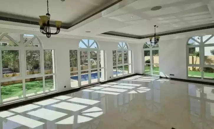 مسکونی املاک آماده 4+ اتاق خواب خدمتکار U/F ویلای مستقل  برای اجاره که در دبی #23459 - 1  image 