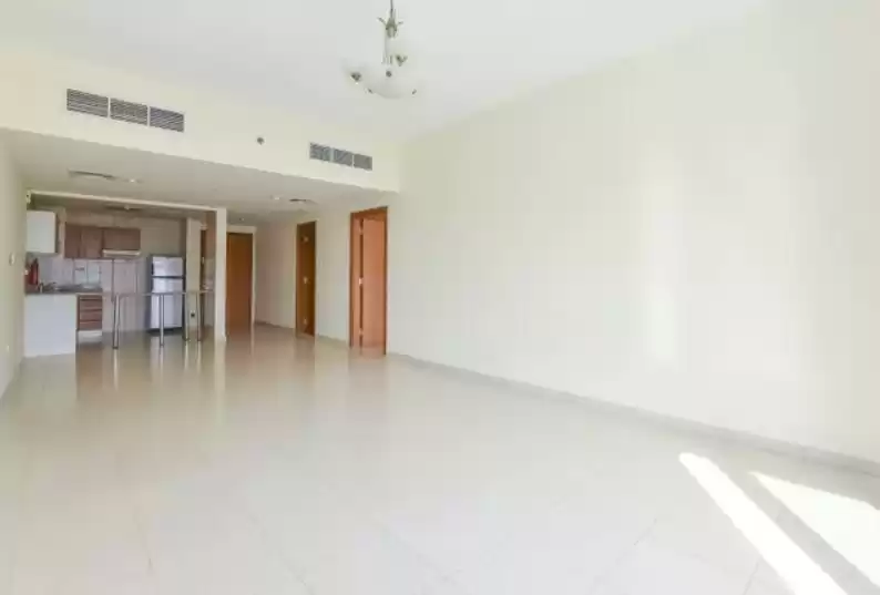Residential Ready Property 3+maid Bedrooms U/F Standalone Villa  for rent in Dubai #23516 - 1  image 