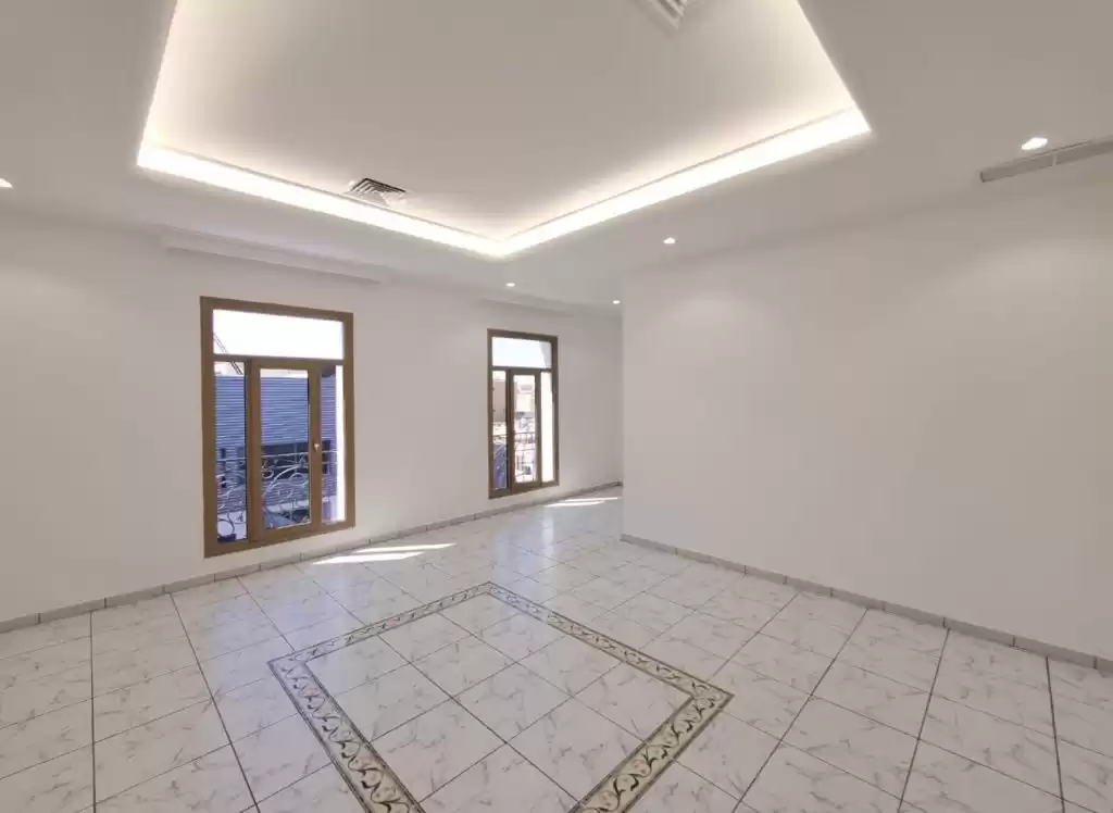 住宅 就绪物业 4 间卧室 U/F 公寓  出租 在 科威特 #23527 - 1  image 