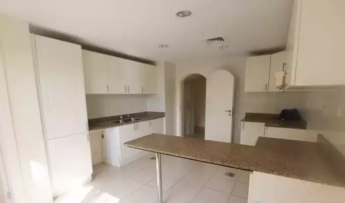 Residential Ready Property 3 Bedrooms F/F Standalone Villa  for rent in Dubai #23587 - 1  image 