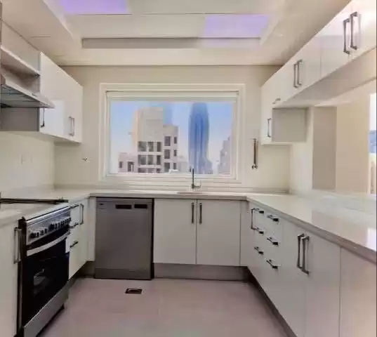 住宅 就绪物业 2 间卧室 楼/楼 公寓  出租 在 科威特 #23595 - 1  image 