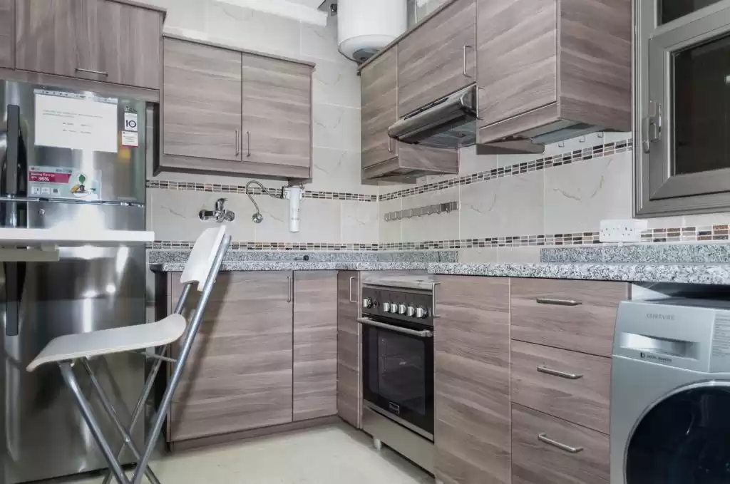 Residential Ready Property 2 Bedrooms U/F Apartment  for rent in Kuwait #23649 - 1  image 