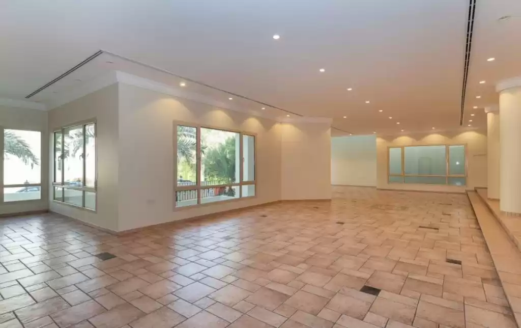 住宅 就绪物业 5 间卧室 U/F 独立别墅  出租 在 科威特 #23698 - 1  image 