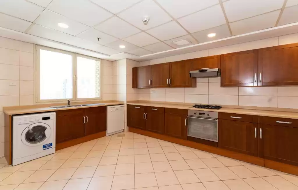 Residencial Listo Propiedad 3 dormitorios U / F Apartamento  alquiler en Kuwait #23740 - 1  image 