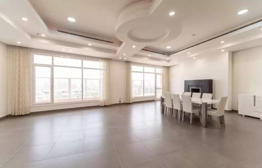 住宅 就绪物业 3 间卧室 顺丰 阁楼  出租 在 科威特 #23843 - 1  image 