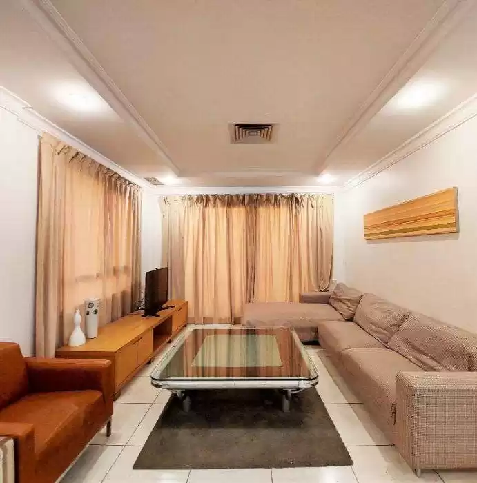 سكني عقار جاهز 3 غرف  مفروش شقة  للإيجار في الكويت #23847 - 1  صورة 
