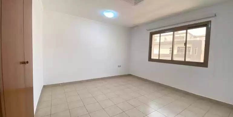 住宅 就绪物业 4 间卧室 U/F 公寓  出租 在 科威特 #23943 - 1  image 