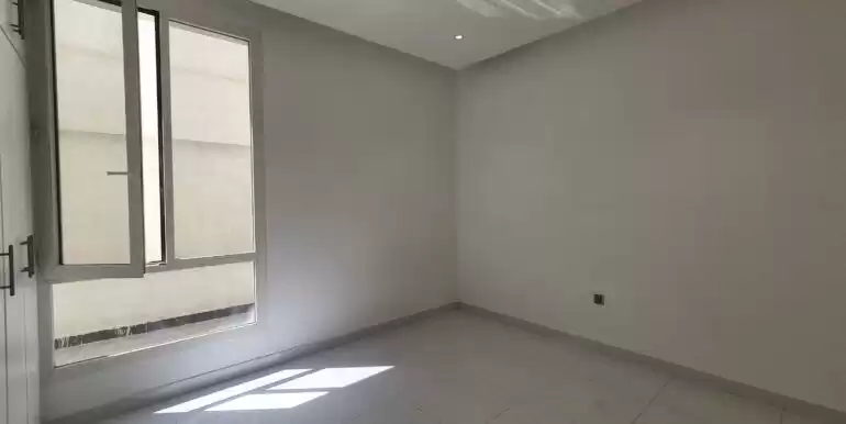 住宅 就绪物业 4 间卧室 U/F 公寓  出租 在 科威特 #23987 - 1  image 