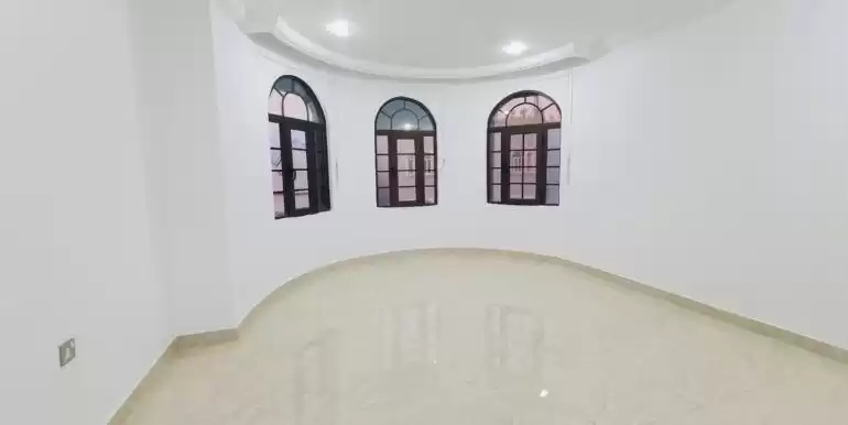 Résidentiel Propriété prête 3 chambres U / f Appartement  a louer au Koweit #24030 - 1  image 