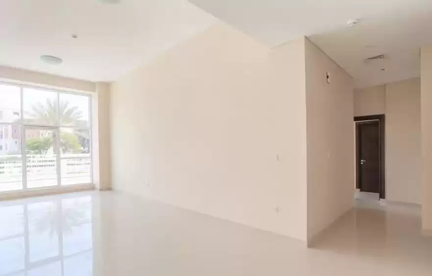 住宅 就绪物业 2 间卧室 U/F 公寓  出租 在 迪拜 #24325 - 1  image 