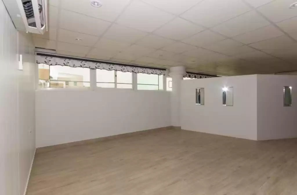 مسکونی املاک آماده 1 اتاق خواب U/F اپارتمان  برای اجاره که در کویت #24341 - 1  image 