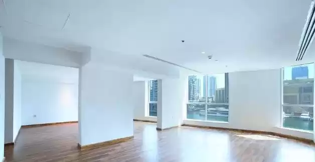 سكني عقار جاهز 6 غرف  غير مفروش فيلا  للبيع في دبي #24365 - 1  صورة 