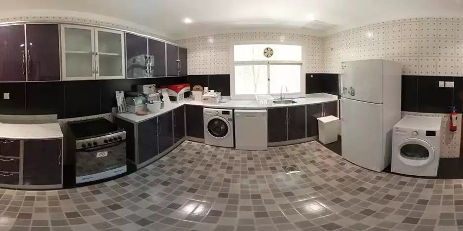住宅 就绪物业 3 间卧室 楼/楼 公寓  出租 在 科威特 #24453 - 1  image 