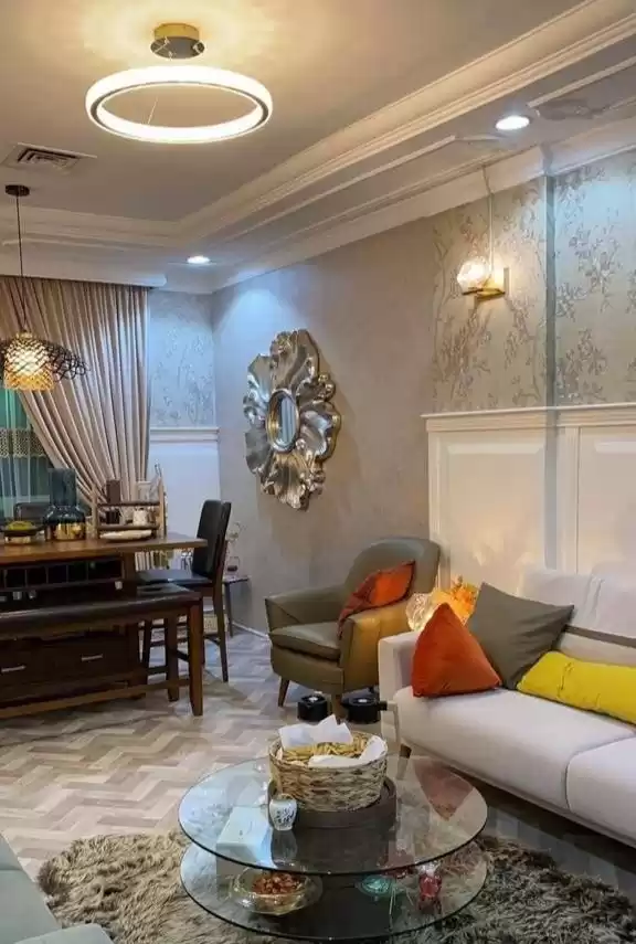 Residential Ready Property 3 Bedrooms U/F Apartment  for sale in Kuwait #24517 - 1  image 