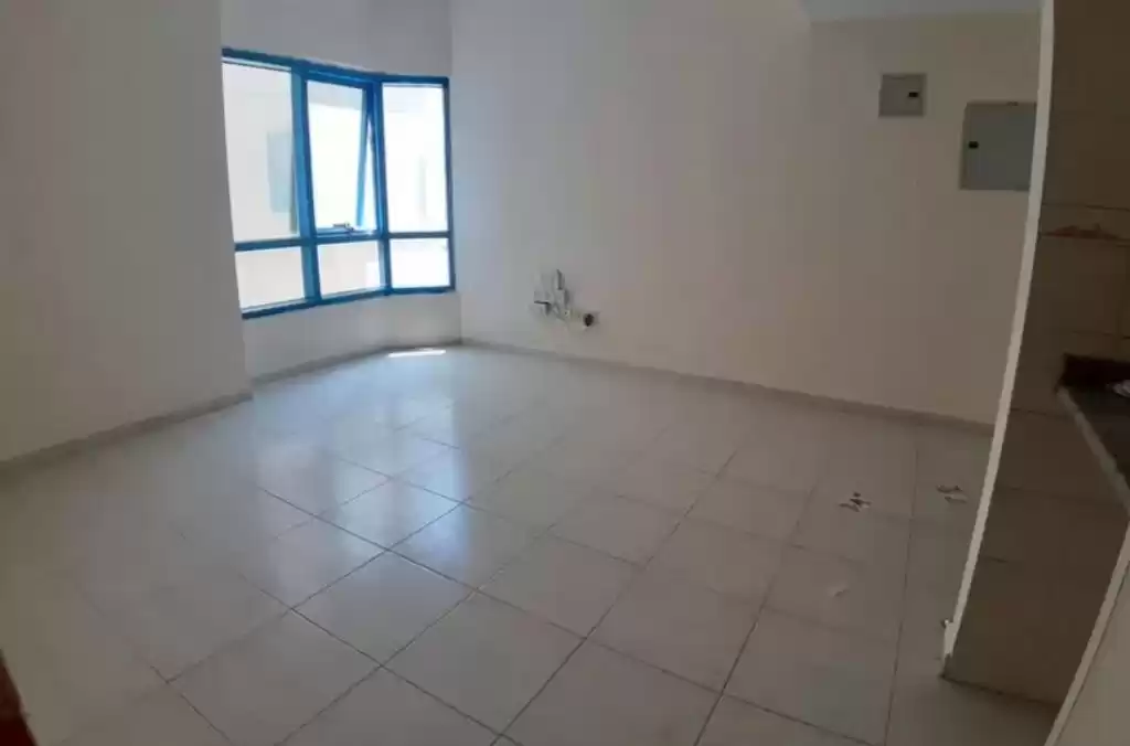 住宅 就绪物业 1 间卧室 U/F 公寓  出租 在 迪拜 #24548 - 1  image 