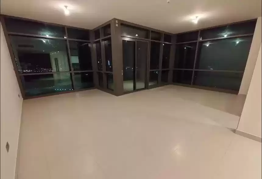 Residential Ready Property 3+maid Bedrooms U/F Apartment  for rent in Dubai #24568 - 1  image 