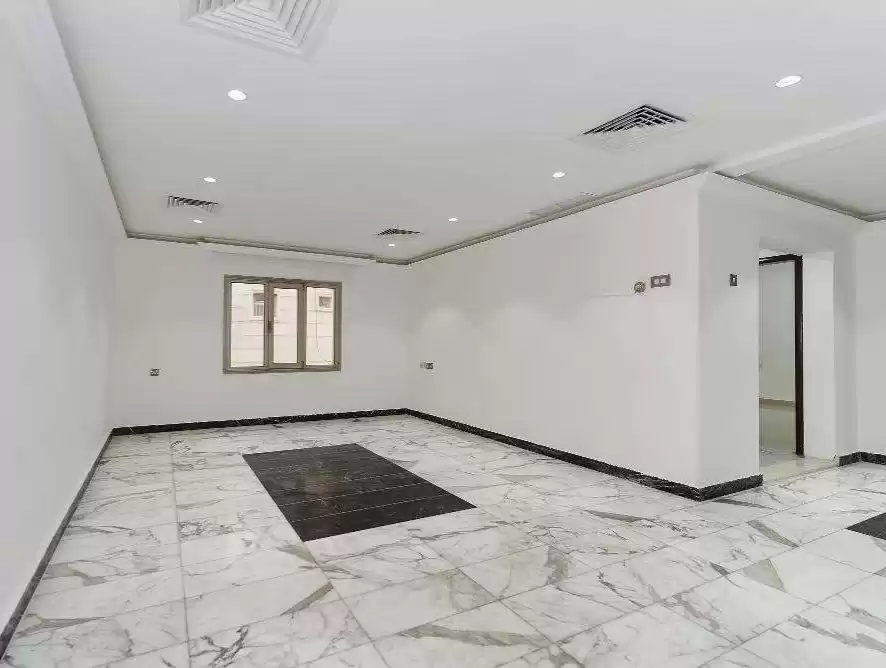 住宅 就绪物业 3 间卧室 U/F 公寓  出租 在 科威特 #24571 - 1  image 
