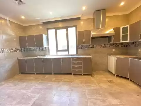 مسکونی املاک آماده 3 خوابه U/F اپارتمان  برای اجاره که در کویت #24611 - 1  image 