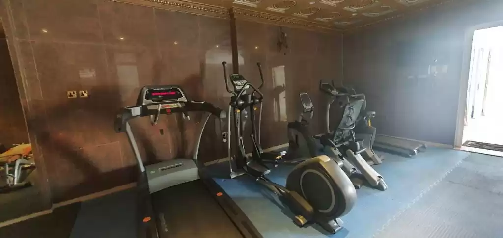 Résidentiel Propriété prête 2 chambres F / F Appartement  a louer au Koweit #24633 - 1  image 
