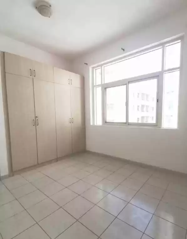 Residential Ready Property 2 Bedrooms U/F Apartment  for rent in Dubai #24641 - 1  image 