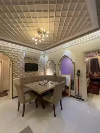 سكني عقار جاهز 4 غرف  مفروش شقة  للبيع في الرياض #24663 - 1  صورة 