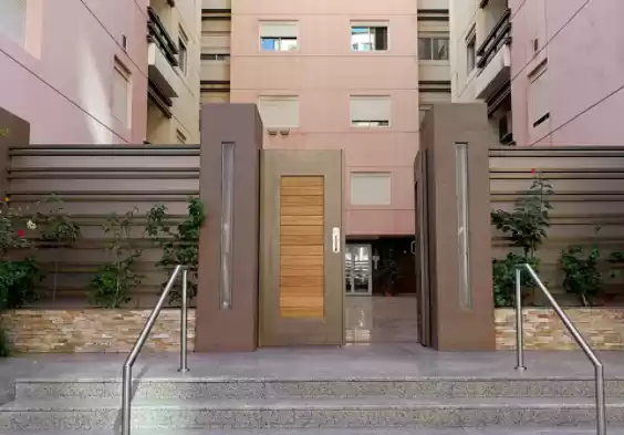 住宅 就绪物业 4+女仆卧室 顺丰 公寓  出租 在 利雅得 #24671 - 1  image 