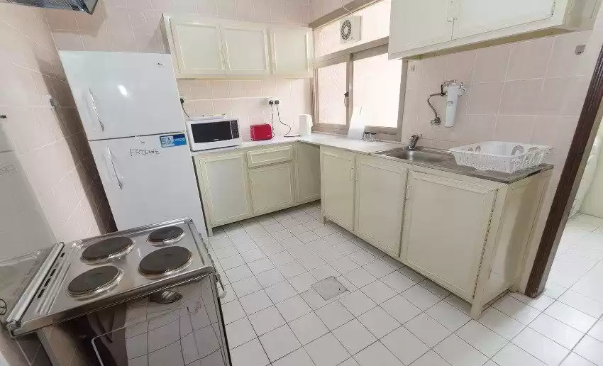 Residential Ready Property 2 Bedrooms F/F Apartment  for rent in Kuwait #24676 - 1  image 
