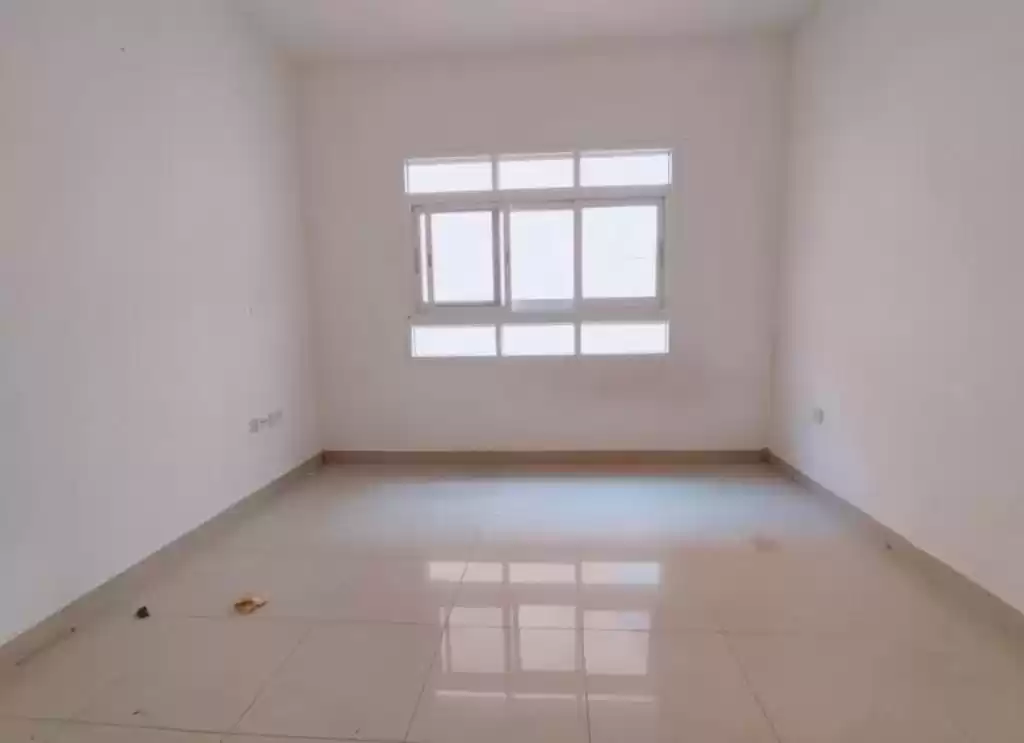 Residential Ready Property 1 Bedroom U/F Apartment  for rent in Dubai #24718 - 1  image 