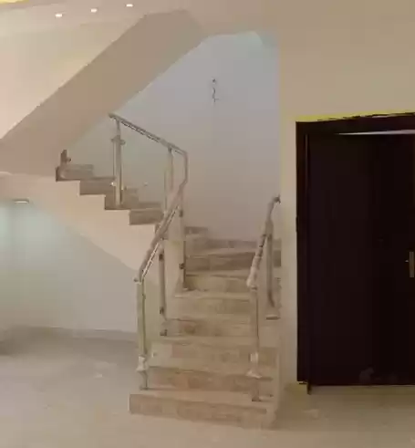 مسکونی املاک آماده 4+ اتاق خواب خدمتکار U/F ویلای مستقل  برای فروش که در ریاض #24741 - 1  image 