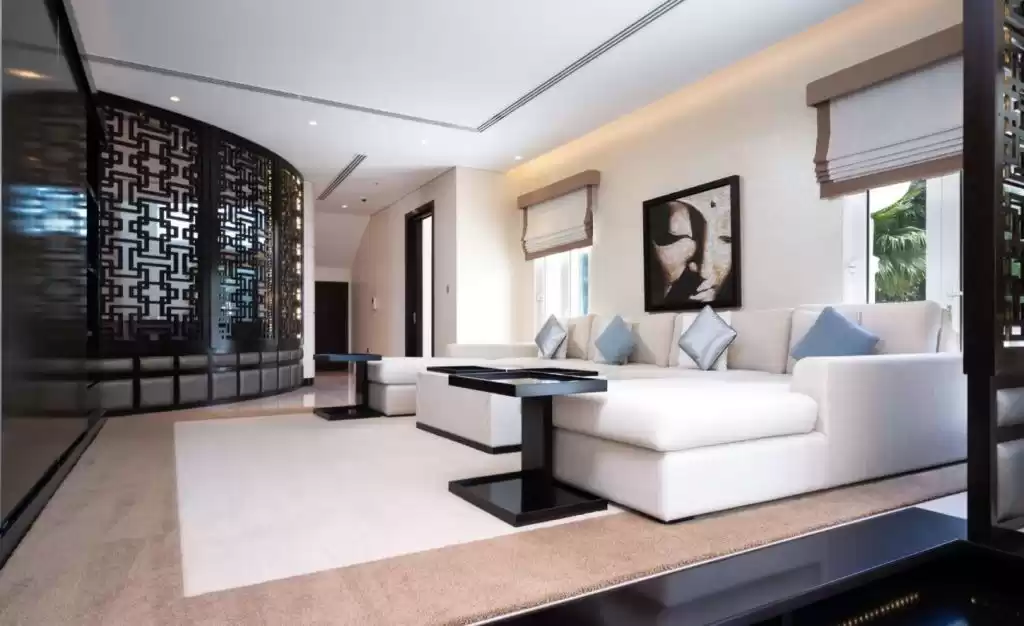 سكني عقار جاهز 6 غرف  مفروش فيلا  للبيع في دبي #24847 - 1  صورة 