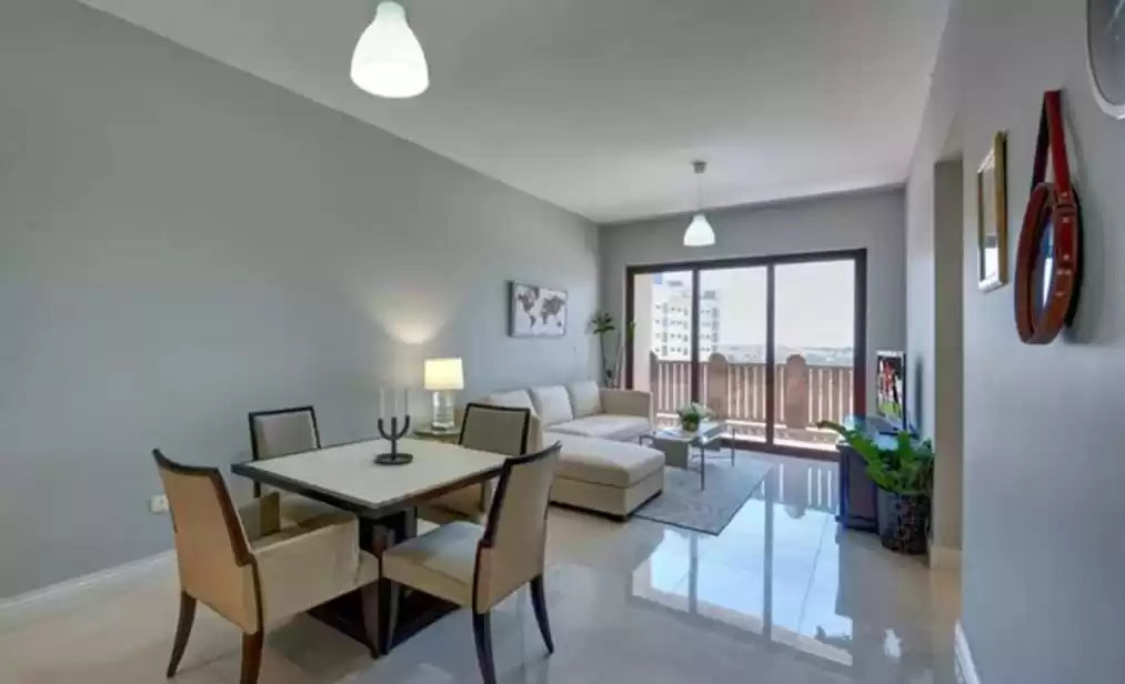 住宅 就绪物业 2 间卧室 楼/楼 公寓  出租 在 迪拜 #24913 - 1  image 