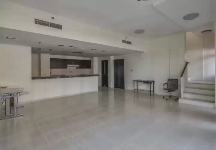 住宅 就绪物业 2 间卧室 U/F 独立别墅  出售 在 迪拜 #25045 - 1  image 